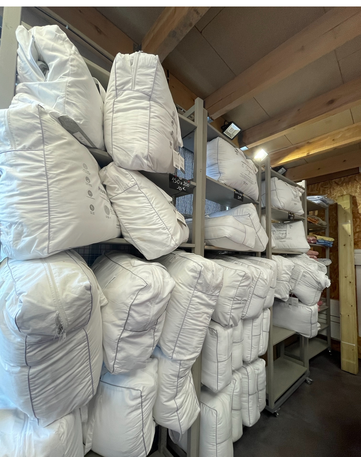 LINGE DE LIT POUR LES GÎTES ET LES CHAMBRES D’HÔTES